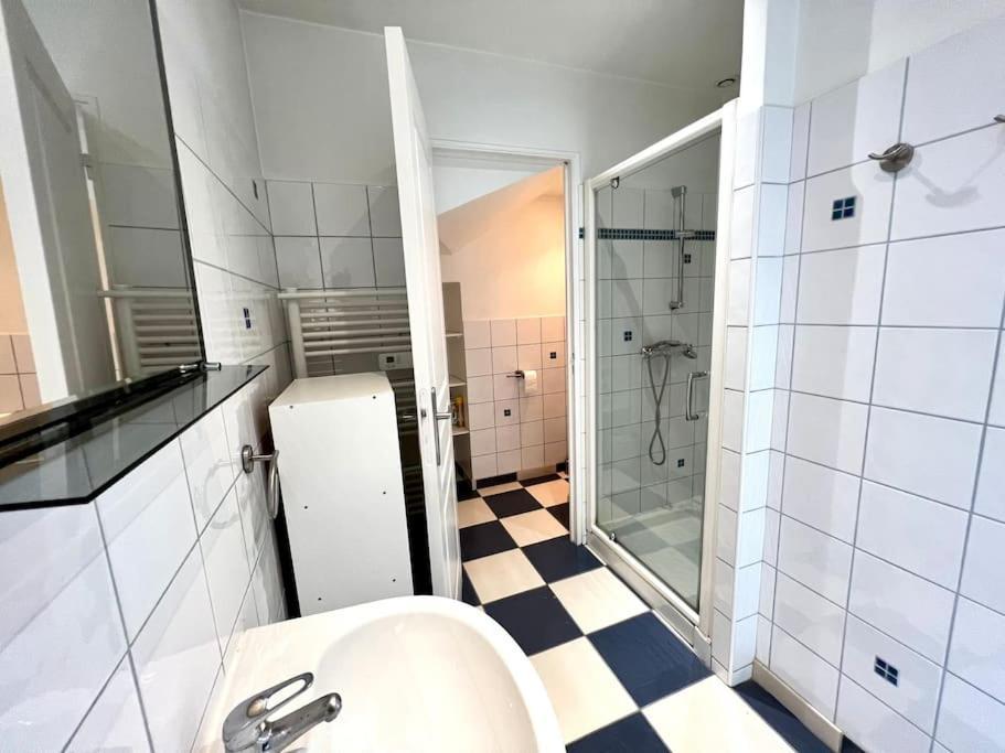 Joli Appartement En Centre Ville Bagnères-de-Bigorre Eksteriør bilde